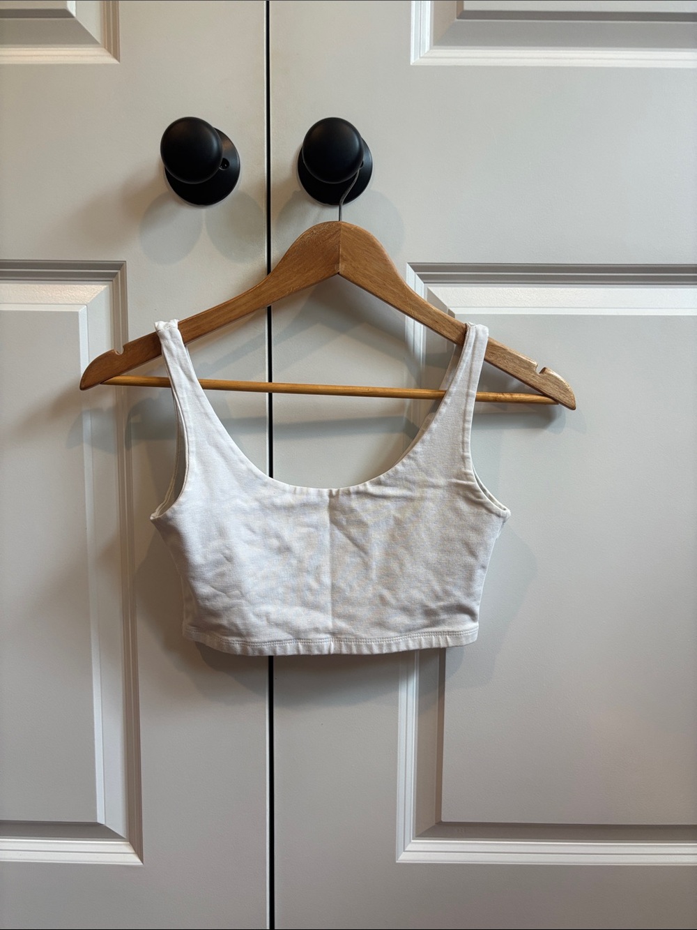 Brandy Melville White Scoop Crop Tank
